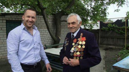 Компания RostNet посетила ветеранов нашего города
